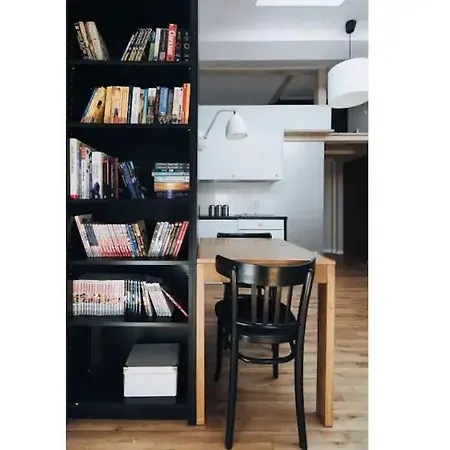 Star Dust Loft With Mezzanine & Ac - Old Town-3